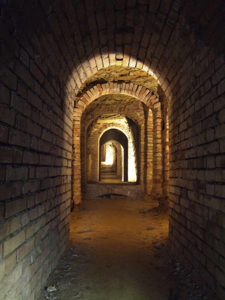 Percorsi Ipogei del Castello - Museo della Cripta