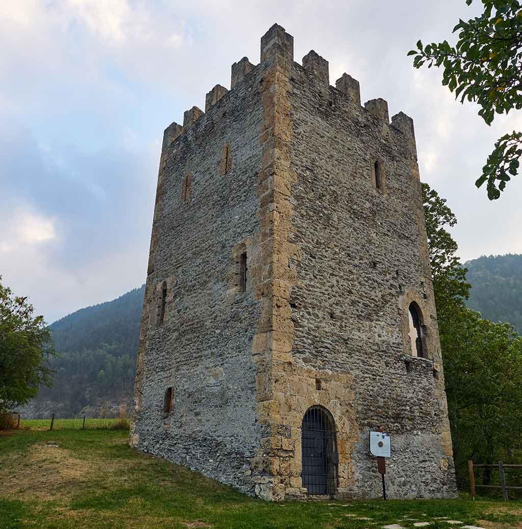 Torre Delfinale