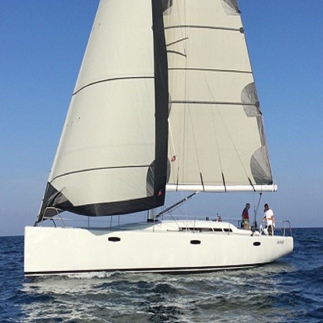 Media Ship Charter