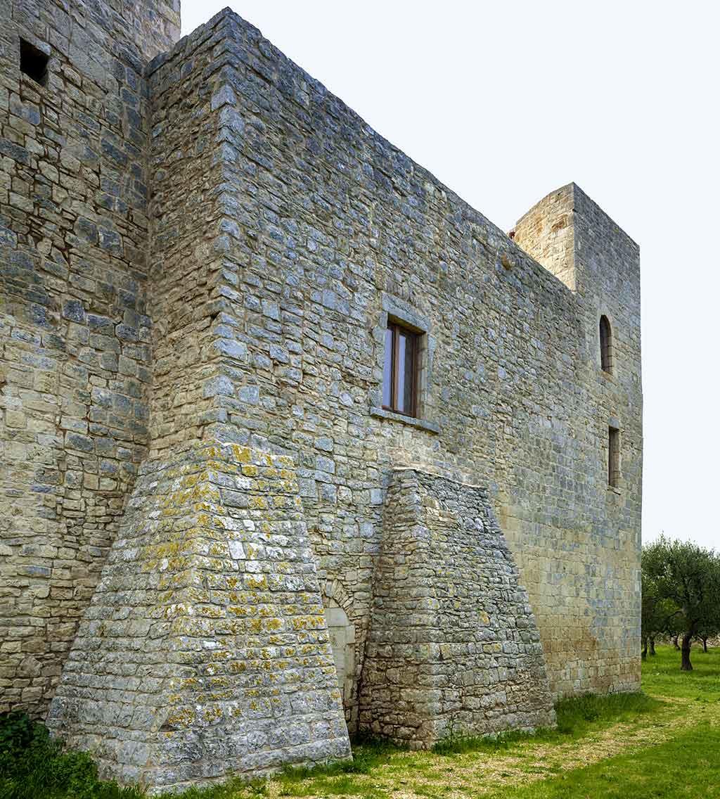 Castello di Balsignano