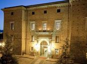 Castello Chiola Hotel - Loreto Aprutino