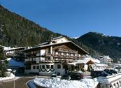 Hotel Cesa Tyrol - Canazei di Fassa