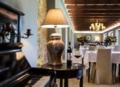 SPINEROLA Hotel in Cascina & Restaurant UvaSpina - Moncalvo