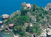 Vista dall'alto del mare siculo