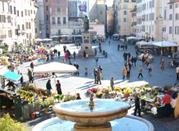 Campo de' Fiori Square - Flower Market and the statue of Giordano Bruno