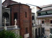 Facciata. Pinacoteca Ambrosiana