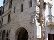 Porta Leona