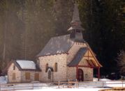 La Marienkapelle presso il lago di Braies