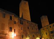 San Gimignano di notte