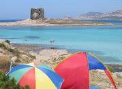 La bella spiaggia e l'azzurro mare