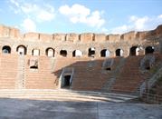 All'interno del Teatro romano