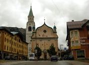 La chiesa parrocchiale dei Santi Filippo e Giacomo