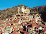 Dolceacqua, Rovine castello Doria e borgo