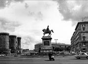  Town Square: Piazza del Municipio