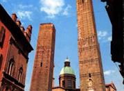 Bologna, Le due Torri