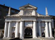 Porta San Giacomo