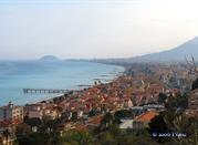 Ceriale e l'isola Gallinara