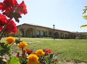 l'immenso giardino della villa Terre di Toscana