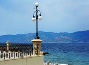 Reggio Calabria, la passeggiata sul lungo mare