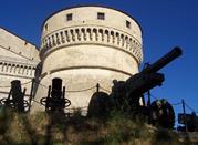 La Rocca con i tre cannoni
