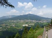 Panorama nei pressi della frazione di Serrada 