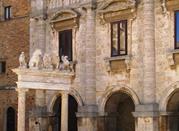Il Pozzo in Piazza Grande