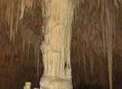 Stalattite centrale grotta bianca