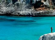 Il mare blu e cristallino della Sardegna
