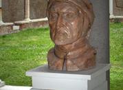 Statua di Dante