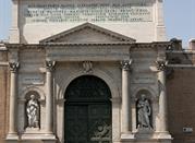 Fachada de Porta Pia, en Roma