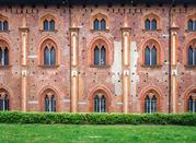 Vigevano, facciata del Castello Sforzesco
