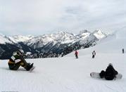 Molti praticanti di snowboard a Campo Tures