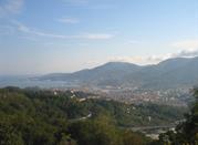 Vista della città dalle colline a Nord