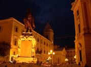 Piazza Prefettura