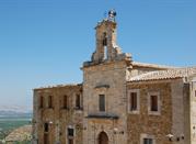 Facciata della Chiesa Madonna del Piano