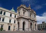 Una chiesa nella nuova città Italia