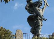 La Statua del Redentore sul monte Ortobene