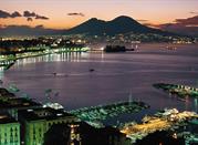 Veduta del golfo di Napoli e del Vesuvio 