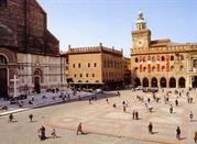 Bologna, Piazza Maggiore