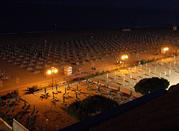 Spiaggia vista di notte