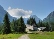 Chiesa sulle Dolomiti