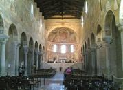 Interno della chiesa dell'abbazia