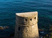 La Torre saracena sulla costa ligure