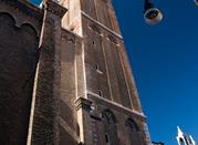 Santa Maria Gloriosa dei Frari. Der Glockenturm