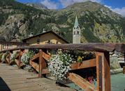 caratteristico ponte di legno a Gressoney Saint Jean
