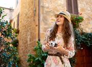 Turista in visita a Pienza