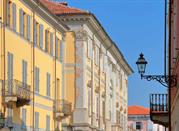 Eleganti edifici del centro di Vercelli