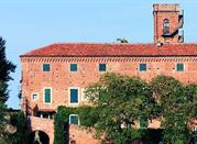 Castello di Monteu Roero