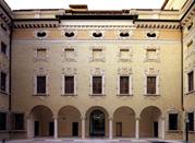 Palazzo Valenti Gonzaga