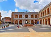 Piazza della Madonna